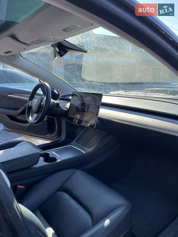 Седан Tesla Model 3 2023 в Благовещенском фото 42 Седан Tesla Model 3 2023 в Благовещенском