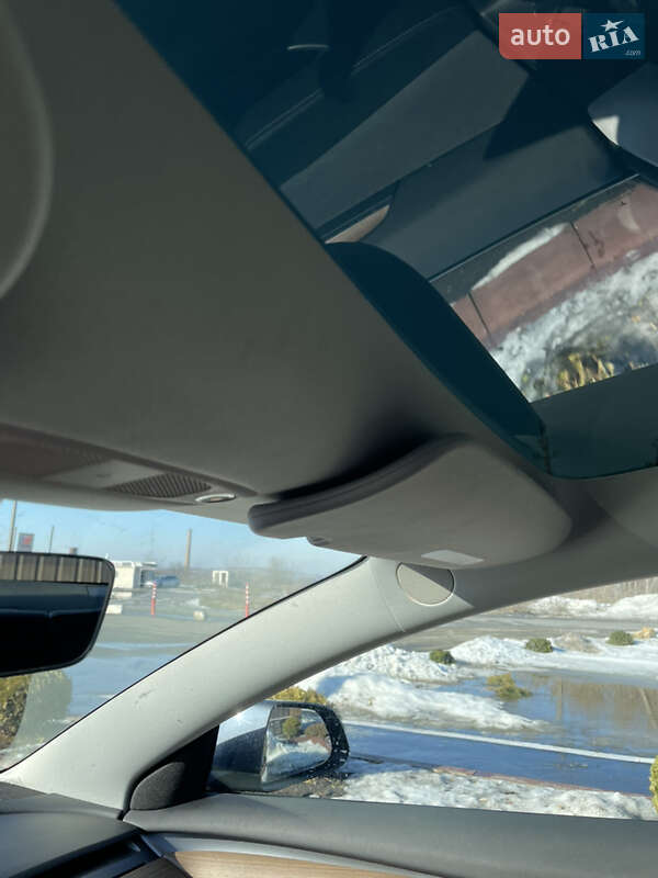 Седан Tesla Model 3 2023 в Благовещенском фото 67 Седан Tesla Model 3 2023 в Благовещенском