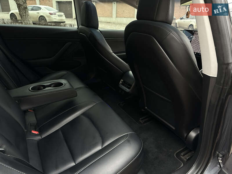 Седан Tesla Model 3 2019 в Одесі фото 13 Седан Tesla Model 3 2019 в Одесі