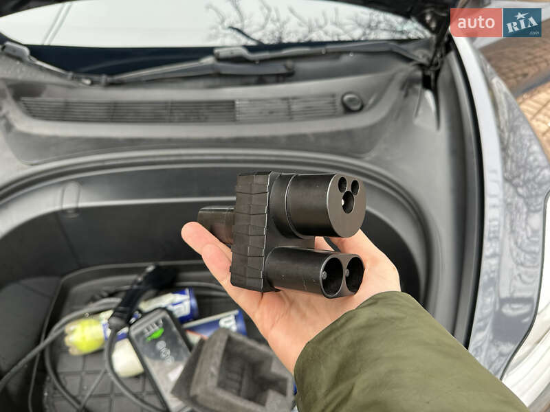 Седан Tesla Model 3 2019 в Одесі фото 22 Седан Tesla Model 3 2019 в Одесі