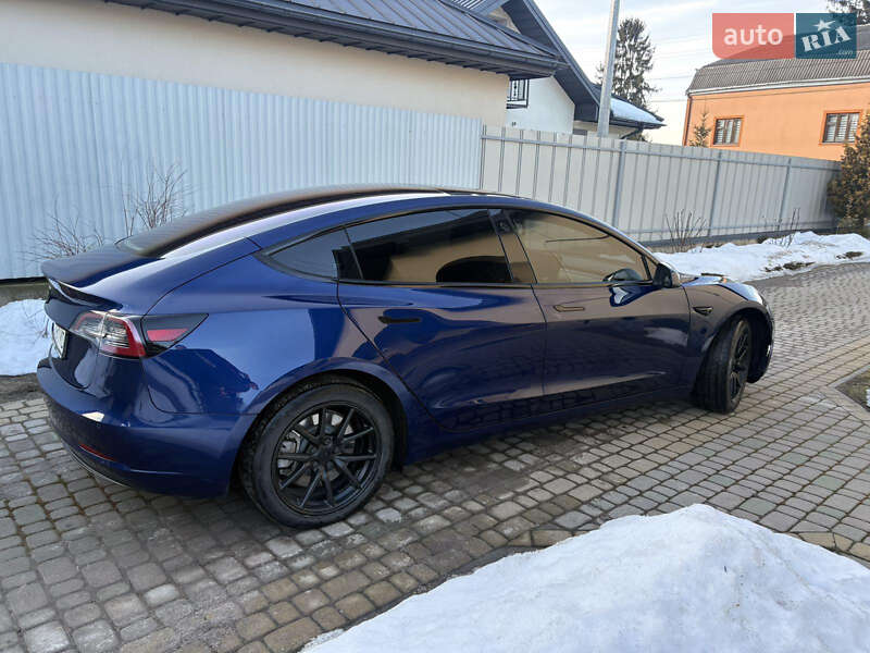 Седан Tesla Model 3 2018 в Львові фото 4 Седан Tesla Model 3 2018 в Львові