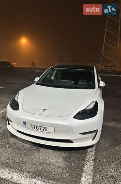 Седан Tesla Model 3 2023 в Одесі