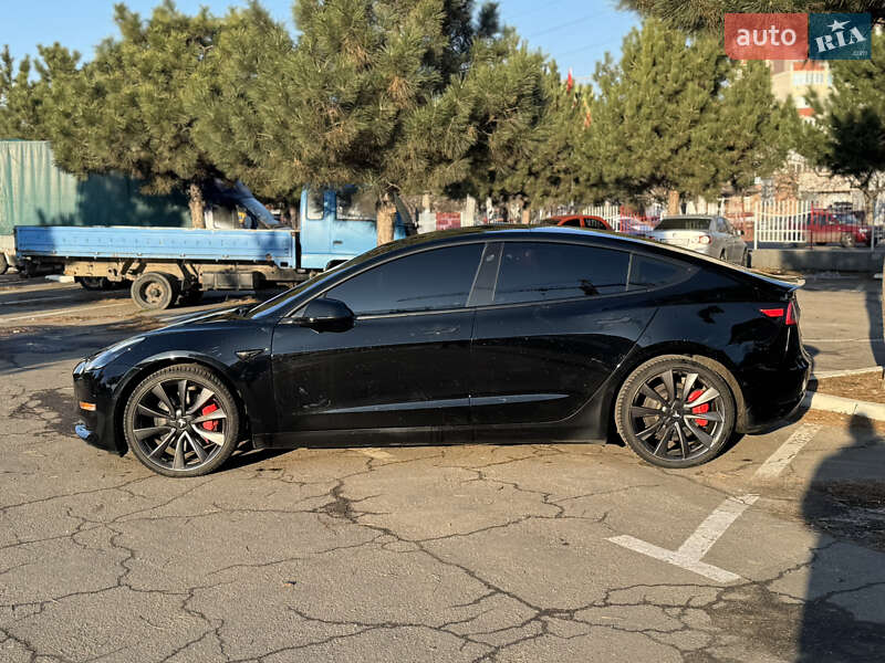 Седан Tesla Model 3 2020 в Одессе
