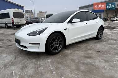 Седан Tesla Model 3 2023 в Киеве