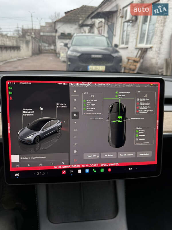 Седан Tesla Model 3 2022 в Дніпрі