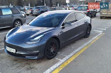 Седан Tesla Model 3 2019 в Хмельницком