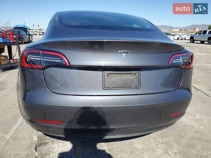 Седан Tesla Model 3 2023 в Черкассах фото 6 Седан Tesla Model 3 2023 в Черкассах