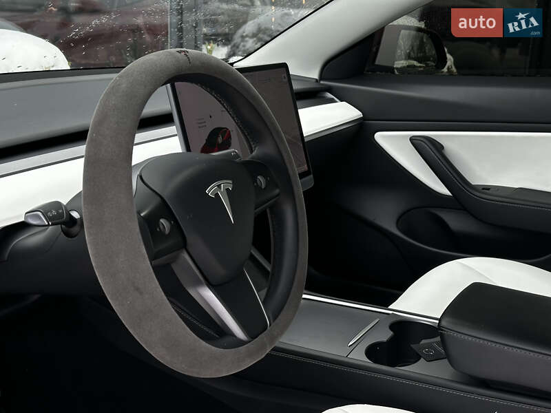 Седан Tesla Model 3 2020 в Львове фото 9 Седан Tesla Model 3 2020 в Львове