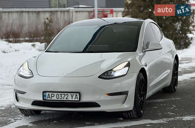 Седан Tesla Model 3 2020 в Запорожье