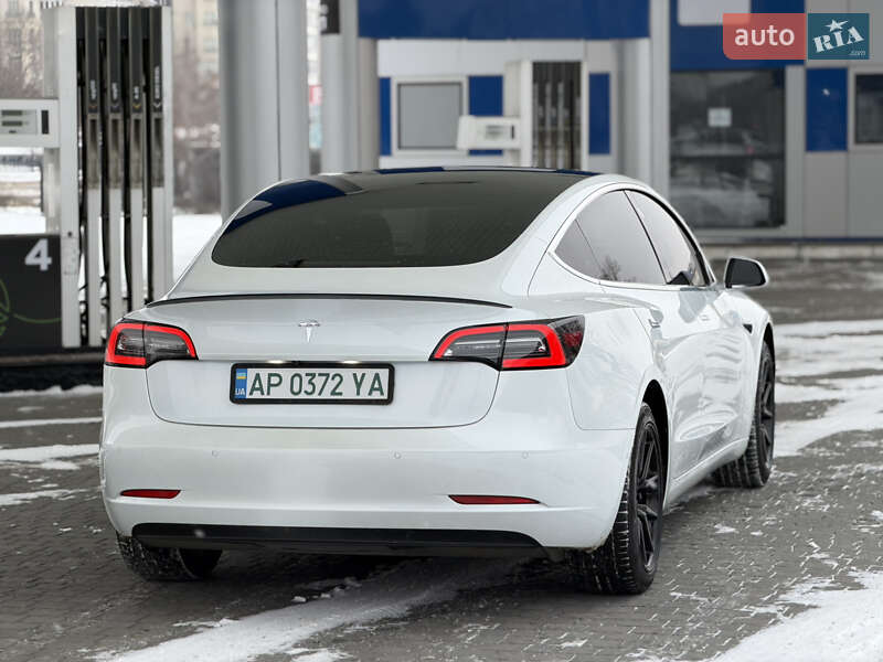 Седан Tesla Model 3 2020 в Запоріжжі фото 4 Седан Tesla Model 3 2020 в Запоріжжі