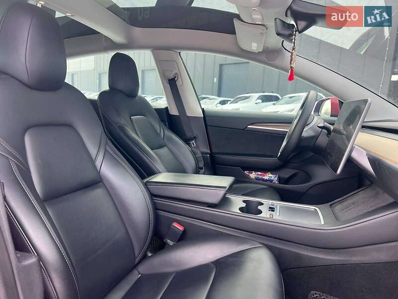 Седан Tesla Model 3 2022 в Львове фото 38 Седан Tesla Model 3 2022 в Львове