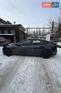 Седан Tesla Model 3 2024 в Киеве фото 10 Седан Tesla Model 3 2024 в Киеве