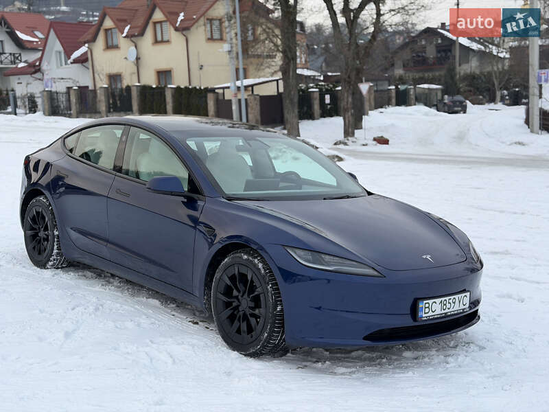 Седан Tesla Model 3 2024 в Львові фото 3 Седан Tesla Model 3 2024 в Львові