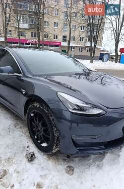 Седан Tesla Model 3 2019 в Фастове