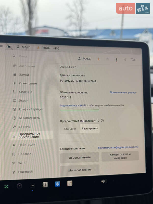 Седан Tesla Model 3 2022 в Житомире