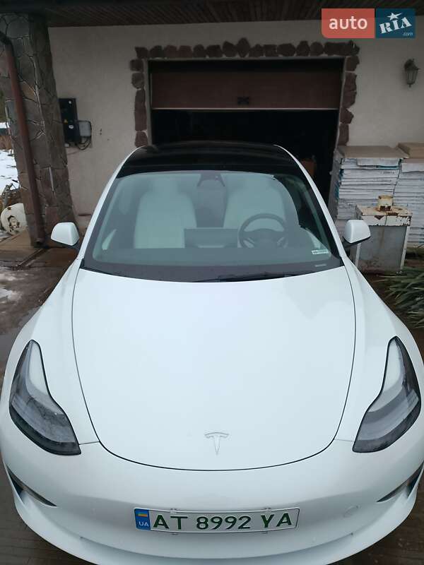 Седан Tesla Model 3 2022 в Ивано-Франковске фото 4 Седан Tesla Model 3 2022 в Ивано-Франковске