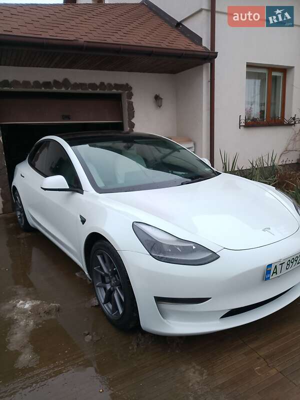 Седан Tesla Model 3 2022 в Ивано-Франковске фото 2 Седан Tesla Model 3 2022 в Ивано-Франковске