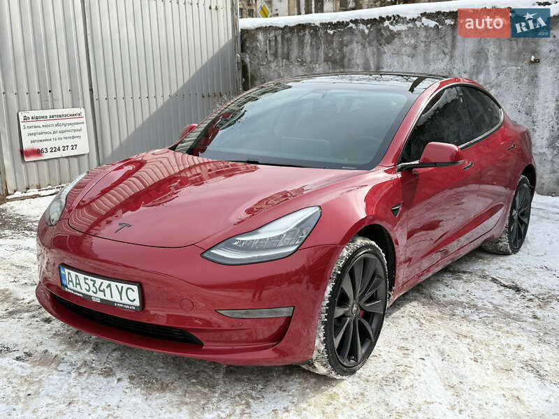 Седан Tesla Model 3 2020 в Києві фото 2 Седан Tesla Model 3 2020 в Києві