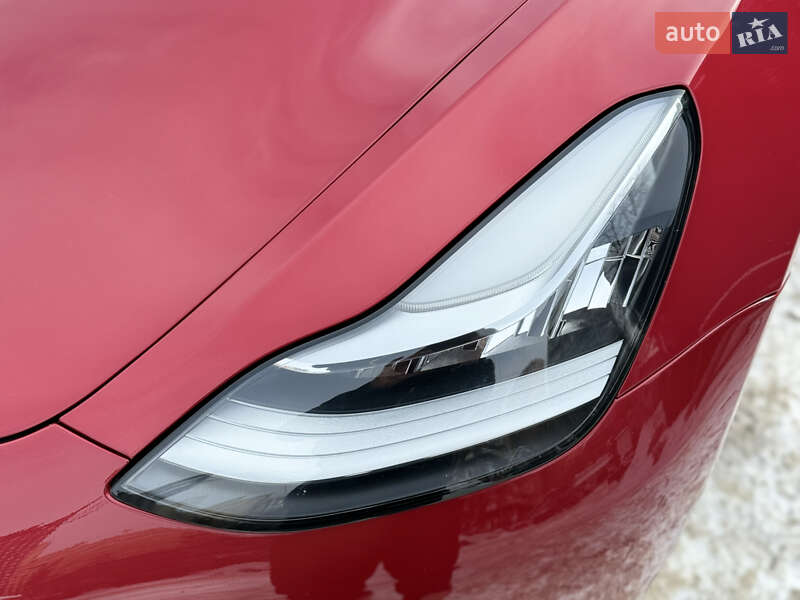 Седан Tesla Model 3 2020 в Києві фото 23 Седан Tesla Model 3 2020 в Києві