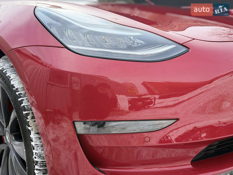 Седан Tesla Model 3 2020 в Києві фото 25 Седан Tesla Model 3 2020 в Києві