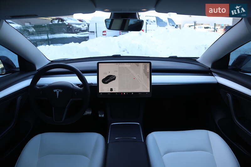Седан Tesla Model 3 2021 в Киеве фото 17 Седан Tesla Model 3 2021 в Киеве