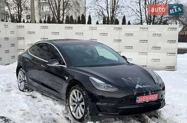 Седан Tesla Model 3 2018 в Луцке
