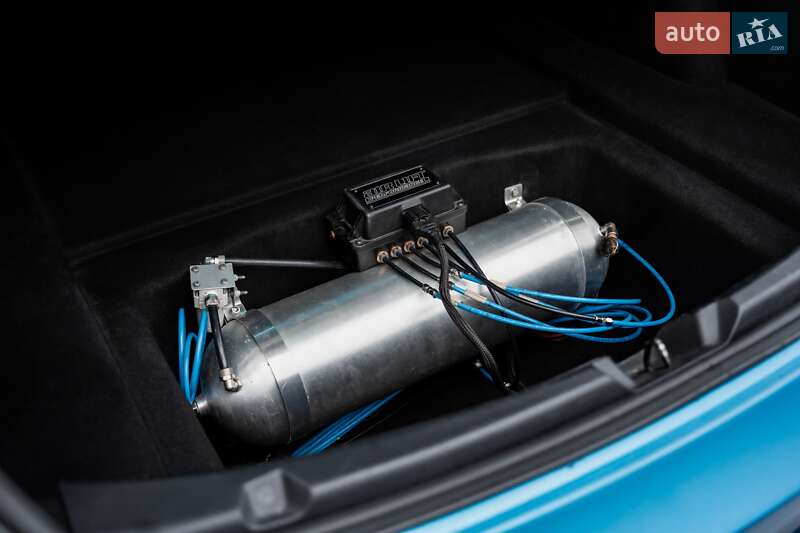 Седан Tesla Model 3 2018 в Киеве