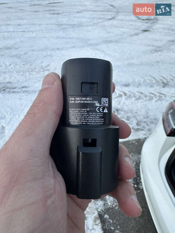 Седан Tesla Model 3 2022 в Києві