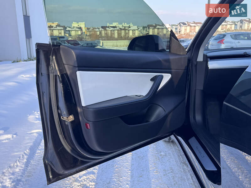 Седан Tesla Model 3 2019 в Ровно фото 27 Седан Tesla Model 3 2019 в Ровно