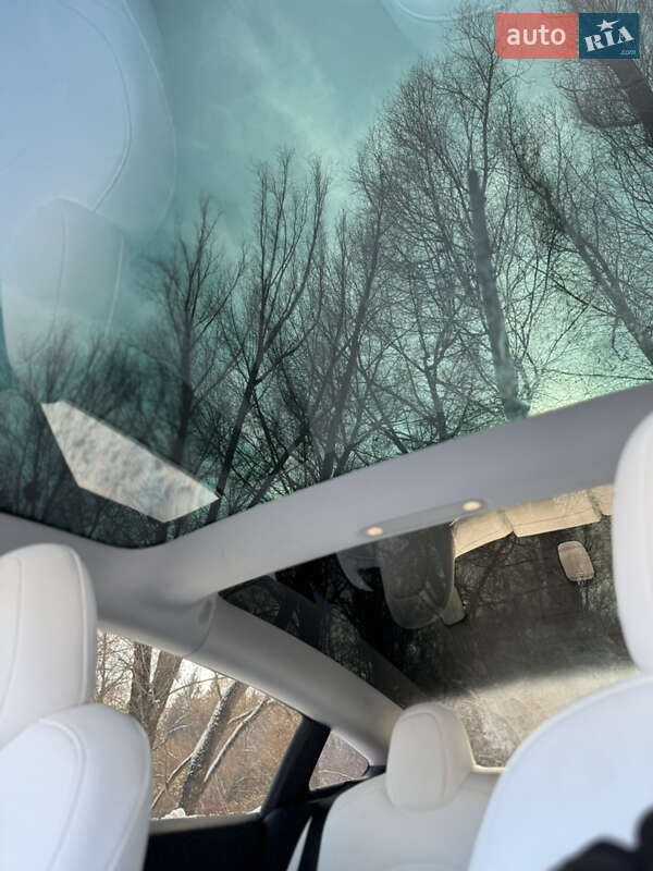 Седан Tesla Model 3 2020 в Хмельницькому фото 16 Седан Tesla Model 3 2020 в Хмельницькому