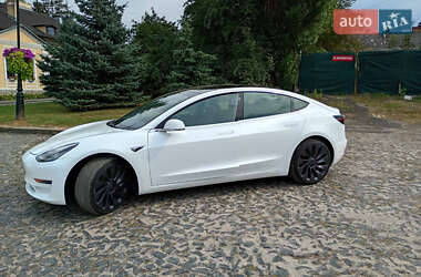 Седан Tesla Model 3 2020 в Вінниці