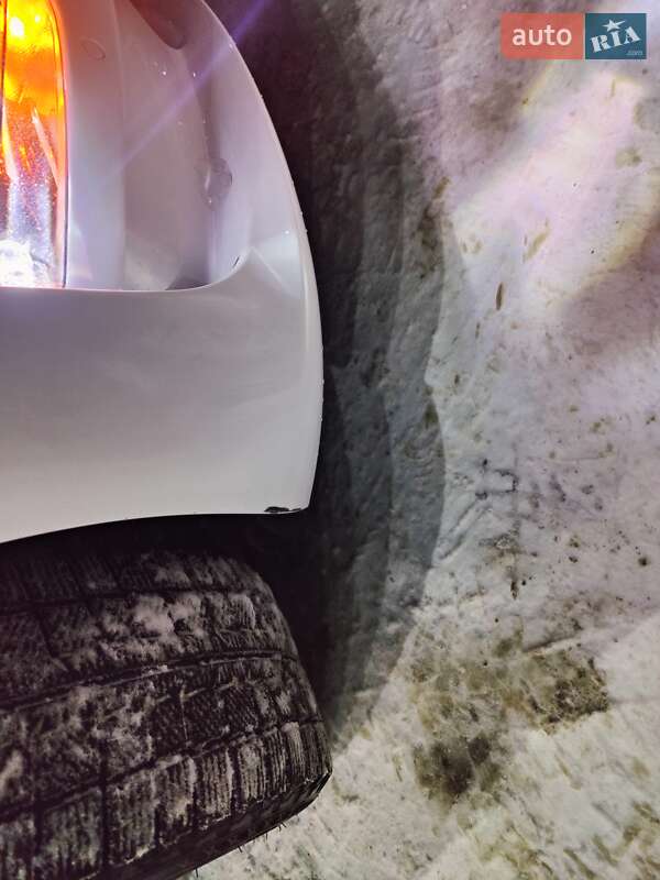 Седан Tesla Model 3 2021 в Львове