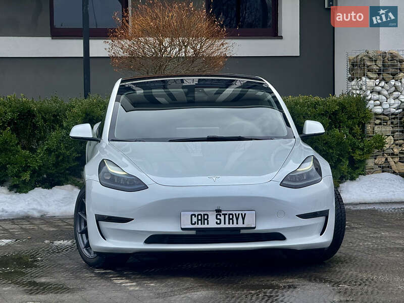 Седан Tesla Model 3 2023 в Стрию фото 18 Седан Tesla Model 3 2023 в Стрию
