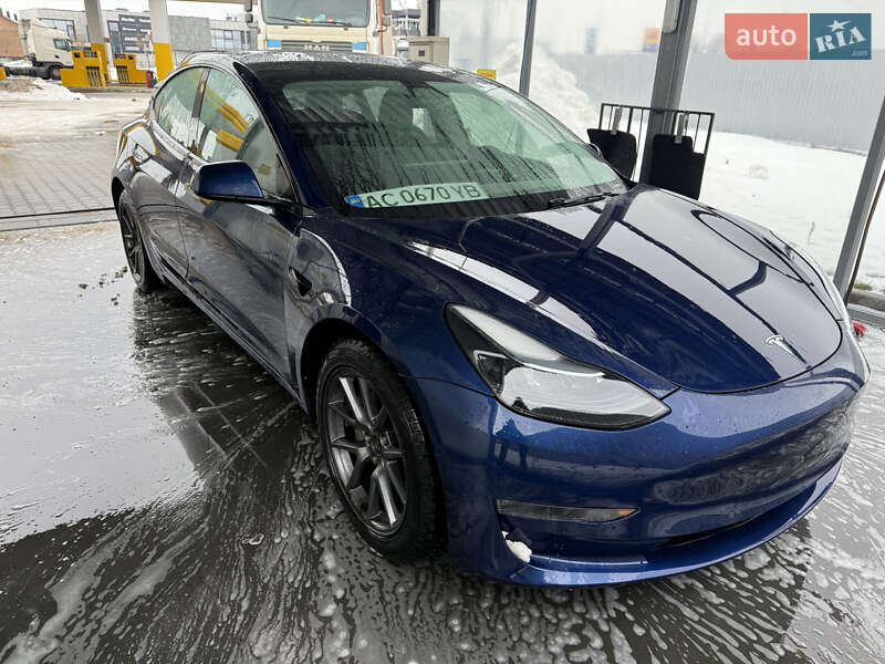 Седан Tesla Model 3 2021 в Луцке фото 2 Седан Tesla Model 3 2021 в Луцке