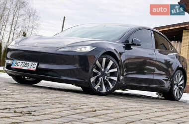 Седан Tesla Model 3 2024 в Стрые