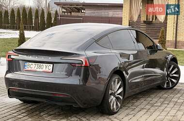 Седан Tesla Model 3 2024 в Стрые