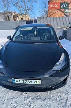 Седан Tesla Model 3 2022 в Киеве