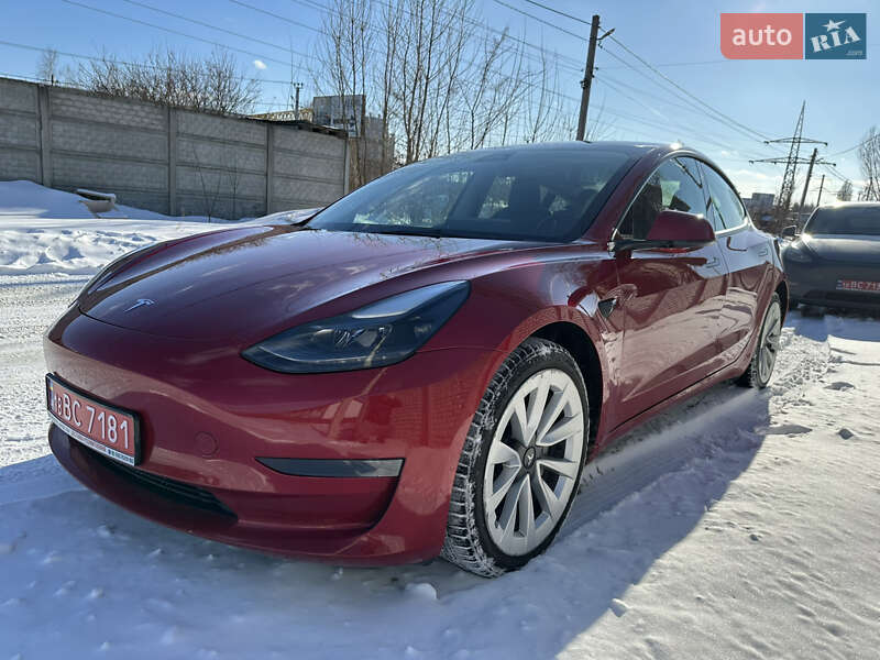 Tesla Model 3 2023
