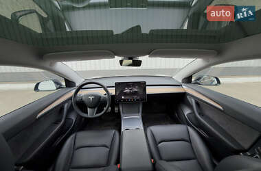 Седан Tesla Model 3 2023 в Черновцах фото 6 Седан Tesla Model 3 2023 в Черновцах