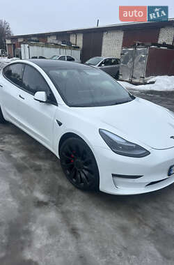 Седан Tesla Model 3 2021 в Луцке