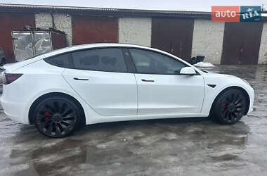 Седан Tesla Model 3 2021 в Луцке