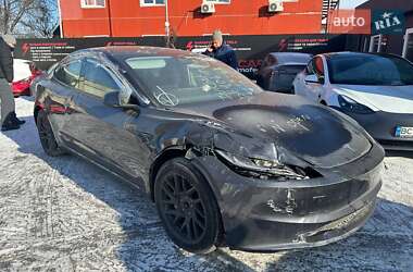 Седан Tesla Model 3 2025 в Києві