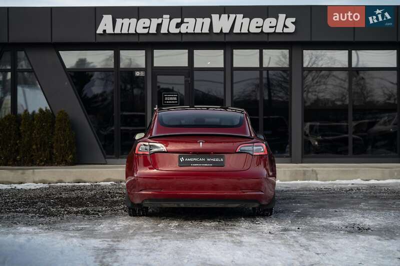 Седан Tesla Model 3 2018 в Чернівцях фото 6 Седан Tesla Model 3 2018 в Чернівцях