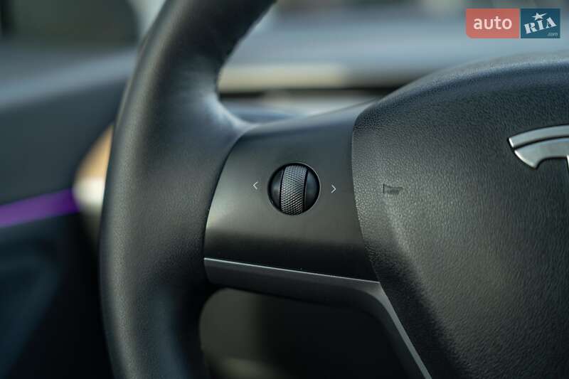 Седан Tesla Model 3 2018 в Чернівцях фото 22 Седан Tesla Model 3 2018 в Чернівцях