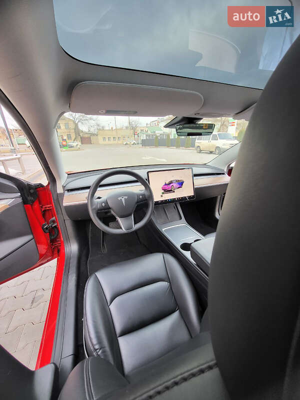 Седан Tesla Model 3 2022 в Одесі фото 41 Седан Tesla Model 3 2022 в Одесі