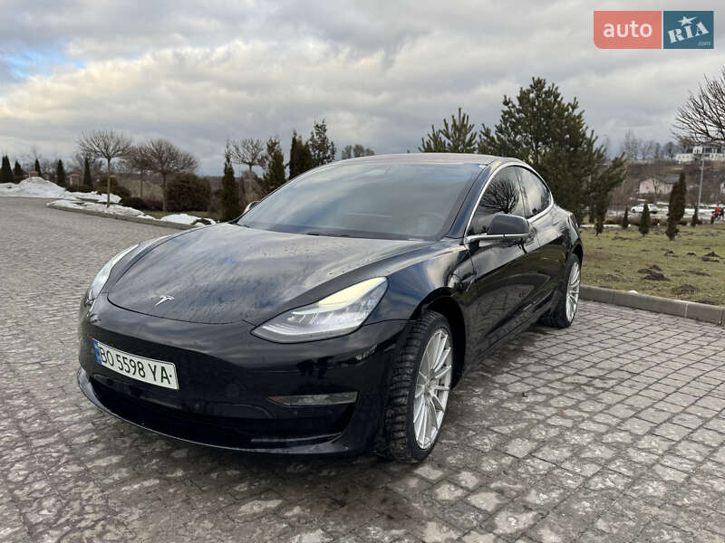 Tesla Model 3 2018 Tesla Model 3 2018