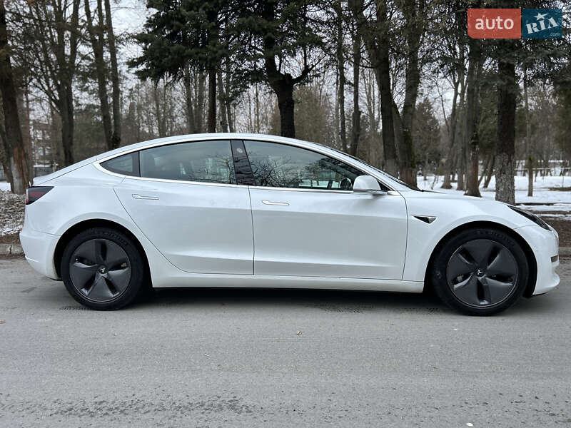 Седан Tesla Model 3 2020 в Львове фото 4 Седан Tesla Model 3 2020 в Львове