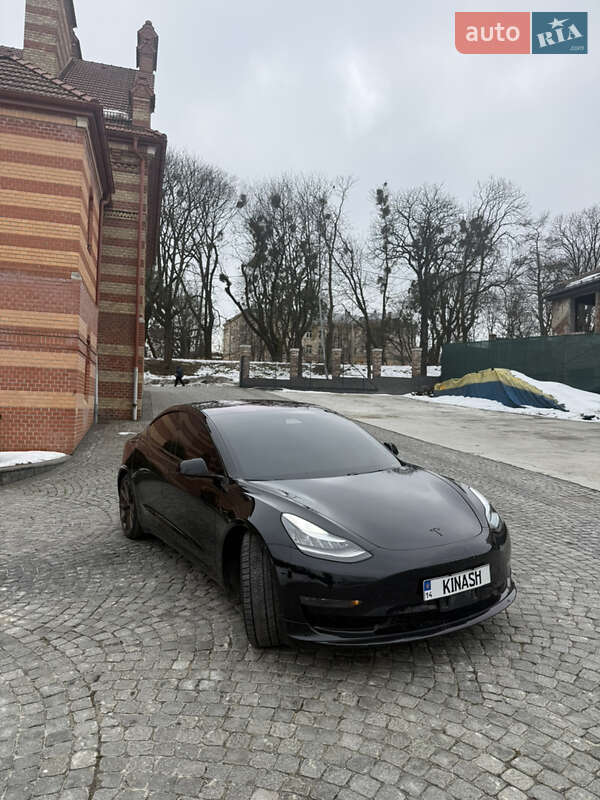 Седан Tesla Model 3 2018 в Львове фото 7 Седан Tesla Model 3 2018 в Львове