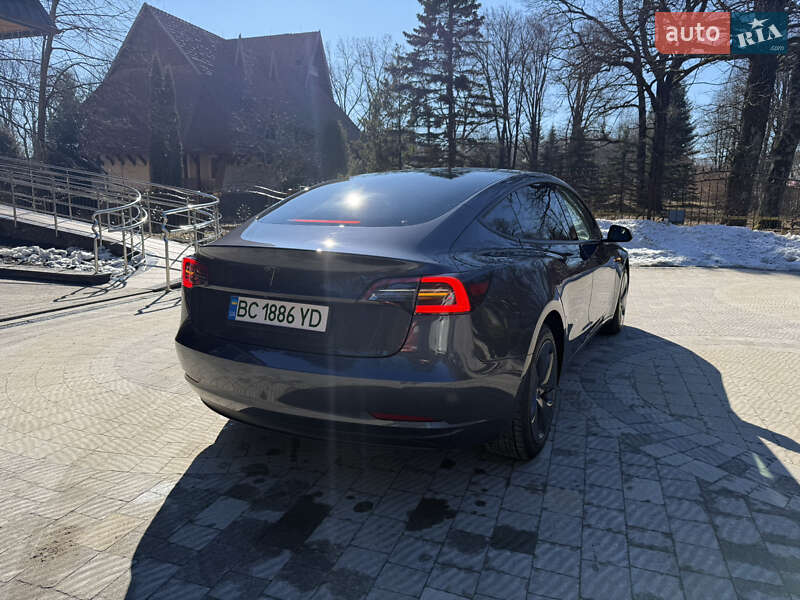 Седан Tesla Model 3 2023 в Трускавці фото 50 Седан Tesla Model 3 2023 в Трускавці