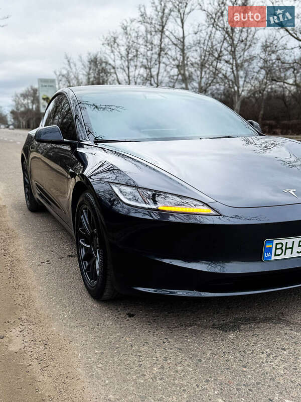 Седан Tesla Model 3 2024 в Одесі фото 4 Седан Tesla Model 3 2024 в Одесі